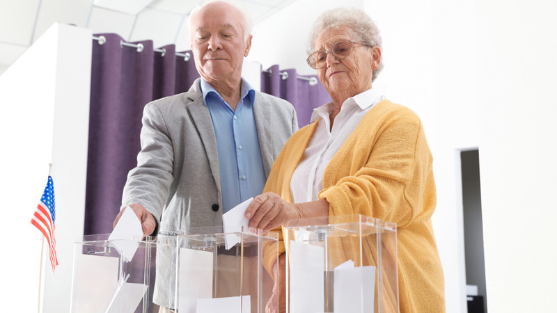Battleground States: Republicans Soar, Democrats Fall