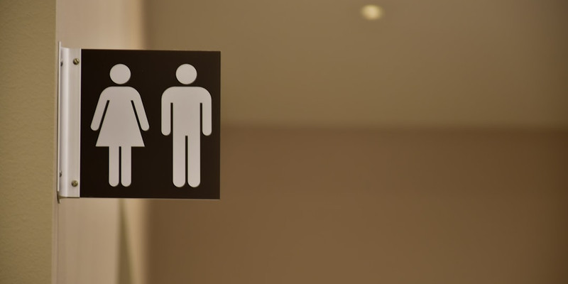 Dem nominee for Virginia gov dodges questions on allowing trans-identified boys in girls' locker rooms