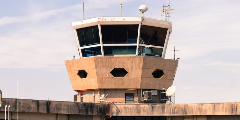 Over 8,000 flights delayed as air traffic controllers work without pay during Dem-backed government shutdown