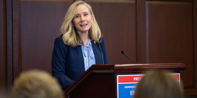 Tom Homan says Spanberger pulled a bait and switch on VA voters—campaigning as a moderate now obstructing ICE