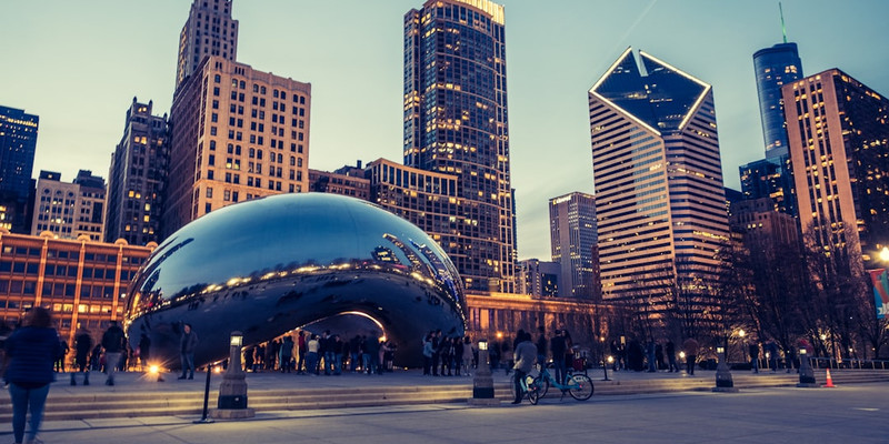 Chicago's deadly Juneteenth weekend leaves 7 dead as Trump shames Dem gov for inaction