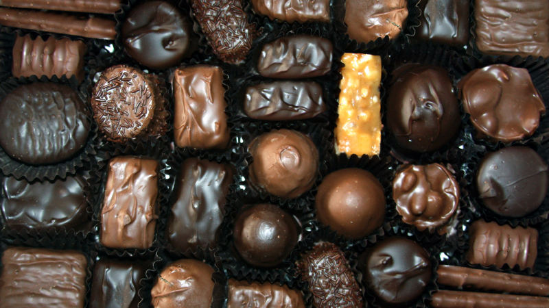 Tragic Fatality: Woman's Death Caused by Eating Poisoned Chocolates Sent by Jealous Lover of Her Ex-Boyfriend