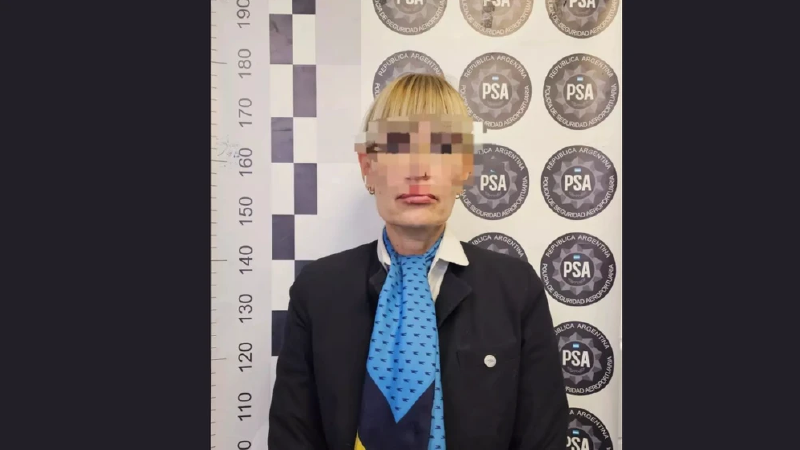 Flight Attendant Calls In Bomb Threat to Ruin Ex-Boyfriend’s Vacation With New Girlfriend