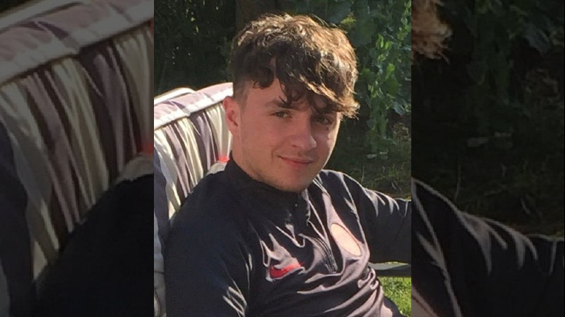 Doctors Said Teen Had an Ear Infection - Turns Out It Was a Massive Brain Tumor and Now He’s Dead