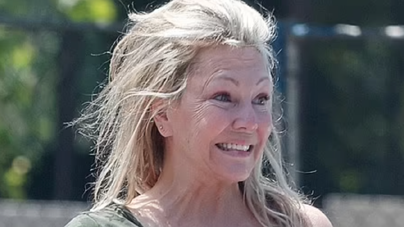 Shocking Photos of Heather Locklear On Ledge of Building, Talking To Herself and Making Strange Faces