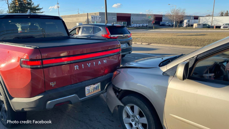 Electric Car Suffers “Minor Damage” In Little Fender Bender, But Repair Bill Costs Nearly 45 THOUSAND DOLLARS