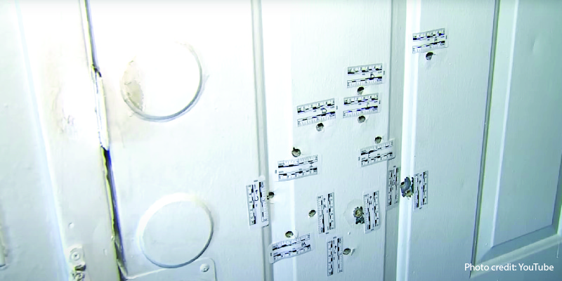 Robbers Are SHOCKED While Breaking into Apartment - Homeowner Fires Off 13 Rounds Through Door