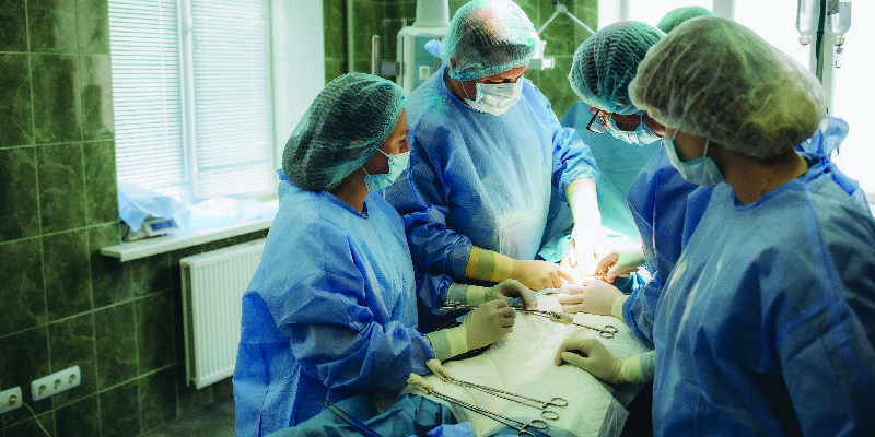 Man Sues Hospital Saying Witnessing His Wife’s C-Section Made Him 'Psychotic'