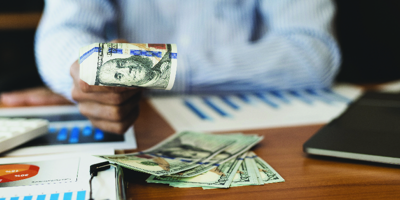 Woman Made a Fortune Holding Down 16 Jobs Simultaneously for 3 Years, Yet Never Did Any Actual Work