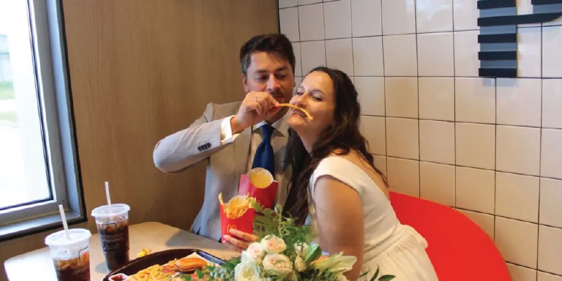 German Couple Gets Married at McDonald’s Because They Wanted an 'American Wedding'