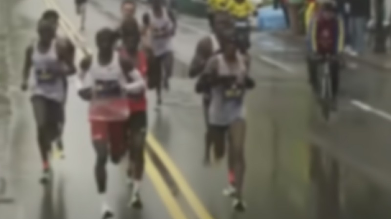 Dad Obsessed with Running, Locks Toddler in Car During 5-Hour Marathon