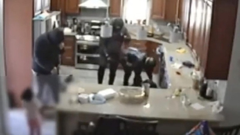 Robbers Tie Up Parents While Toddlers Watch, During Horrific Daylight Robbery in Dem-Run Philly