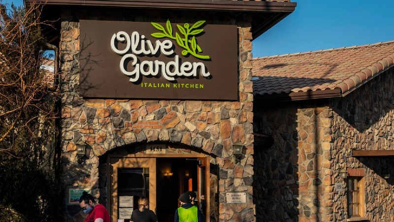 WOW! This Is the Unhealthiest Item on the Olive Garden Menu… Have You Ordered It?