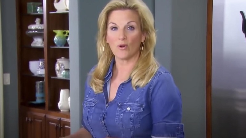 Trisha Yearwood’s Makeover Leaves Fans Shocked… Not in a Good Way