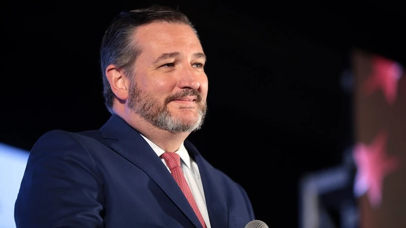 Ted Cruz caught on tape blasting Trump trade war, Vance