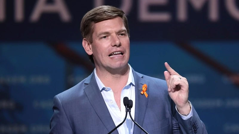 Swalwell campaign rejects 'outrageous' allegations of sexual misconduct as Dem activists issue viral warning