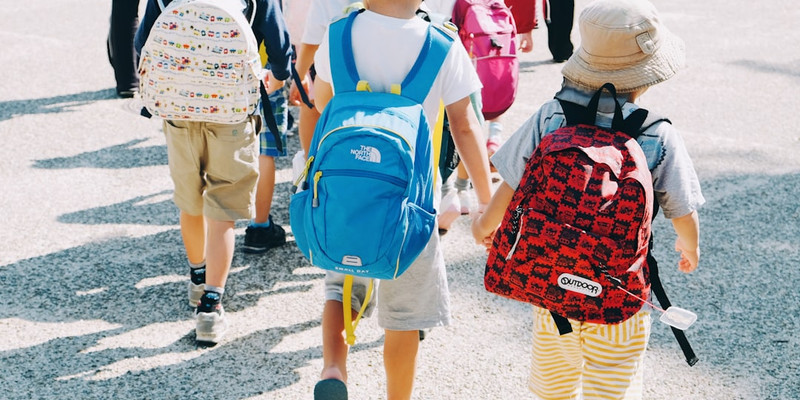 Minnesota Schools Replace Holidays With Seasonal Mystery Events
